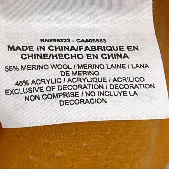 Nike Golf S Sunset Gold Wool Blend Eyelet V Neck Sweater - Picture 6 of 9